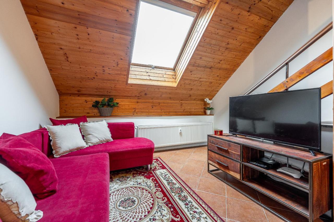 Apartman Mezonet Na Namesti 科希策 外观 照片